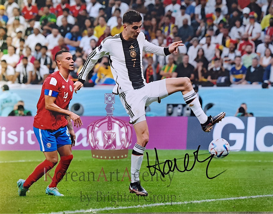 FOOTBALL TREASURE 10 INCH Germany - Kai Havertz Autograph – Autographs