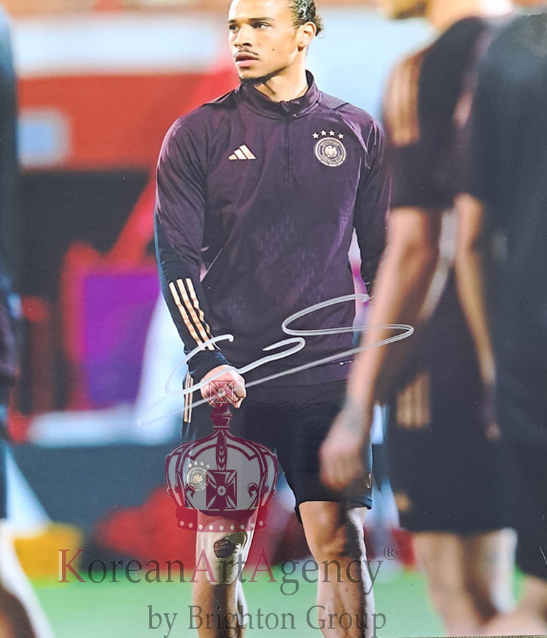 FOOTBALL TREASURE 10 INCH Germany - Leroy Sané Autograph – Autographs