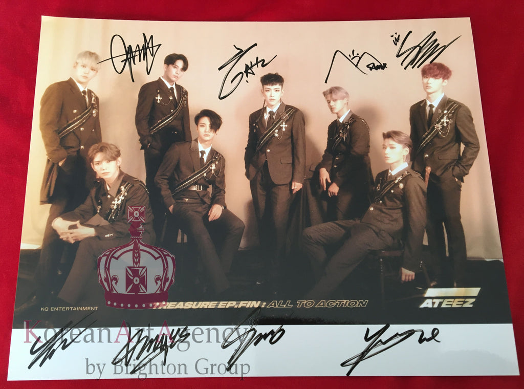 Ateez Hong Joong Seunghwa Yunho Yeosang San Mingi Woo Young Jong Ho 30x26cm 10inches Autograph – Film & Merchandise
