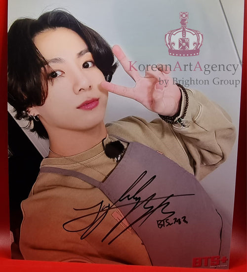 BTS Jungkook 10inches Autograph – Autographs