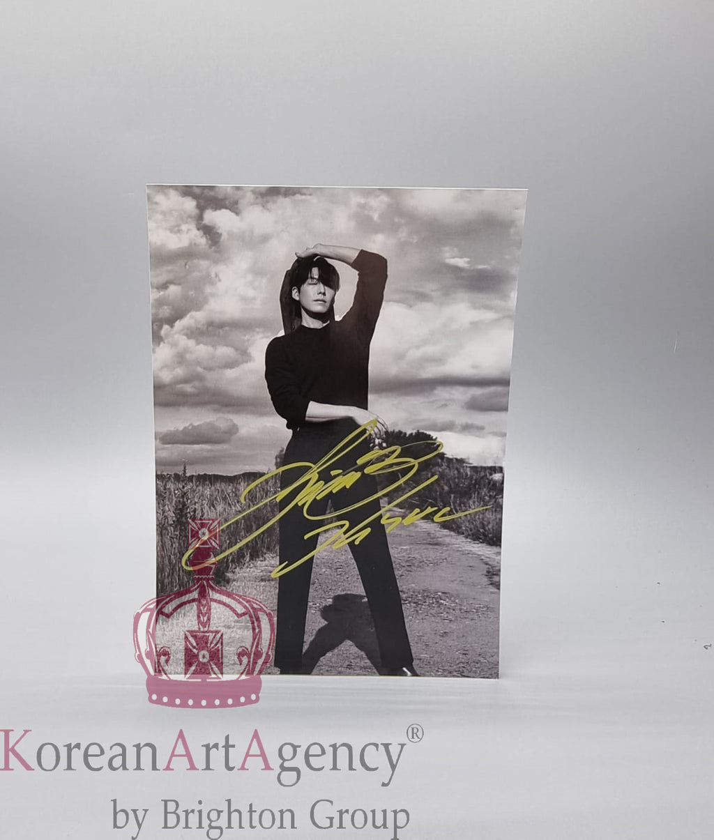 Kim Woo Bin 13x18cm Autograph – Autographs