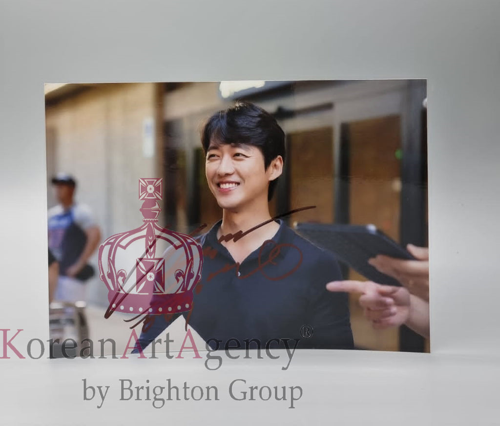 Namkoong Min 13x18cm Autograph – Autographs