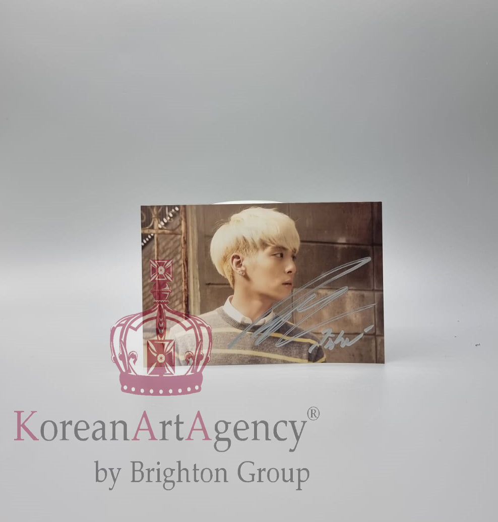 SHINEE Jonghyun 15x10cm Autograph – Autographs