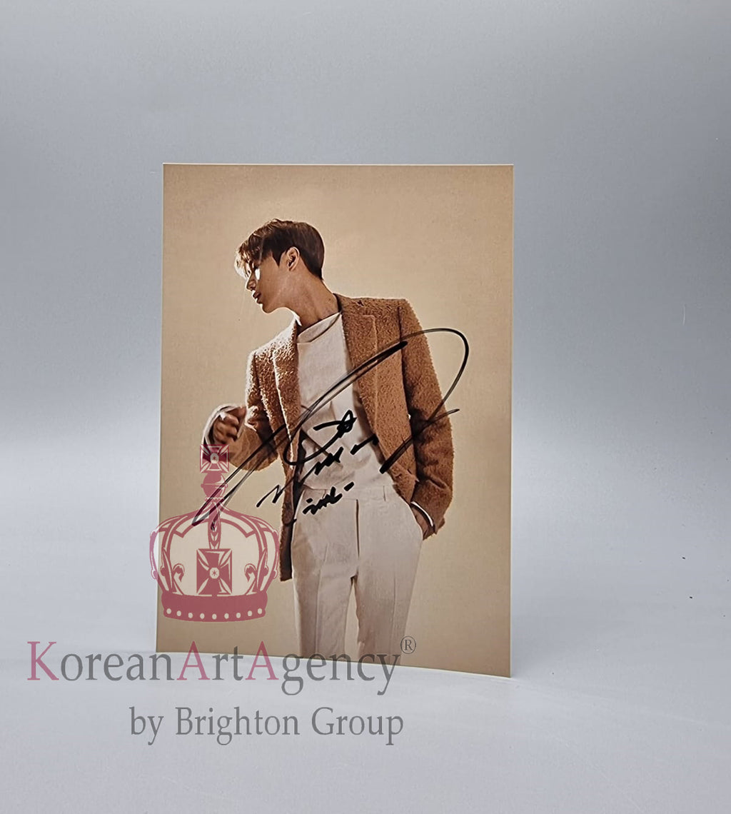 SHINEE Taemin 13x18cm Autograph – Autographs
