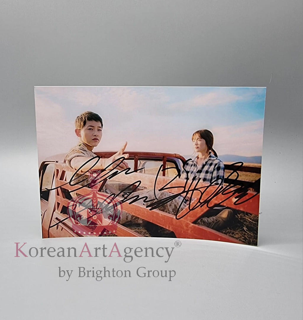 Song Joong Ki Song Hye Kyo Descendants of the Sun 13x18 Autograph – Autographs