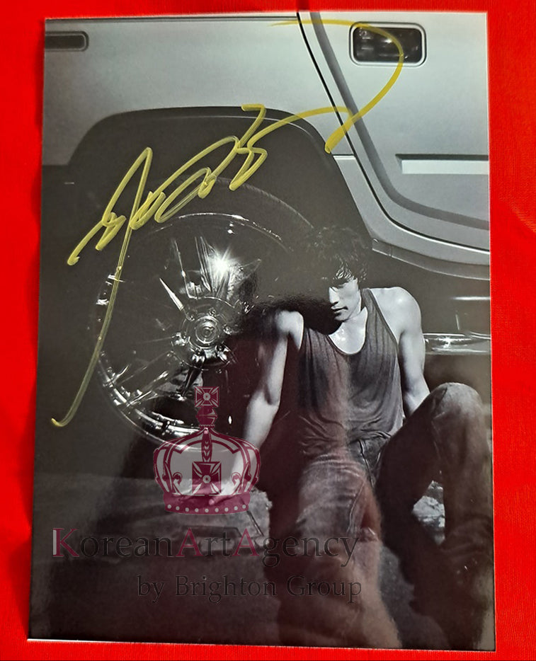Lee Byun Hun Limited Rare Collection of Photo Exhibition in Japan by Photographer Karl Lagerfeld Autographed by LBH – Film &…