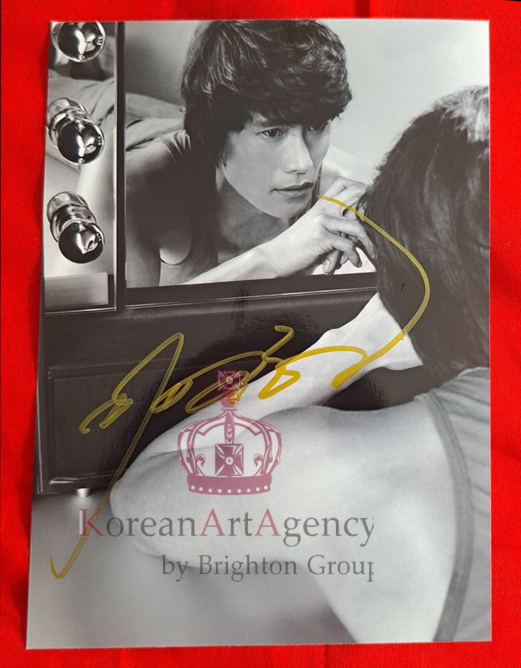 Lee Byun Hun Limited Rare Collection of Photo Exhibition in Japan by Photographer Karl Lagerfeld Autographed by LBH – Film &…
