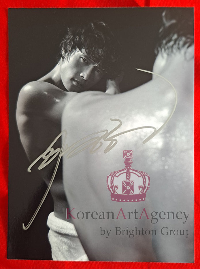 Lee Byun Hun Limited Rare Collection of Photo Exhibition in Japan by Photographer Karl Lagerfeld Autographed by LBH – Film &…