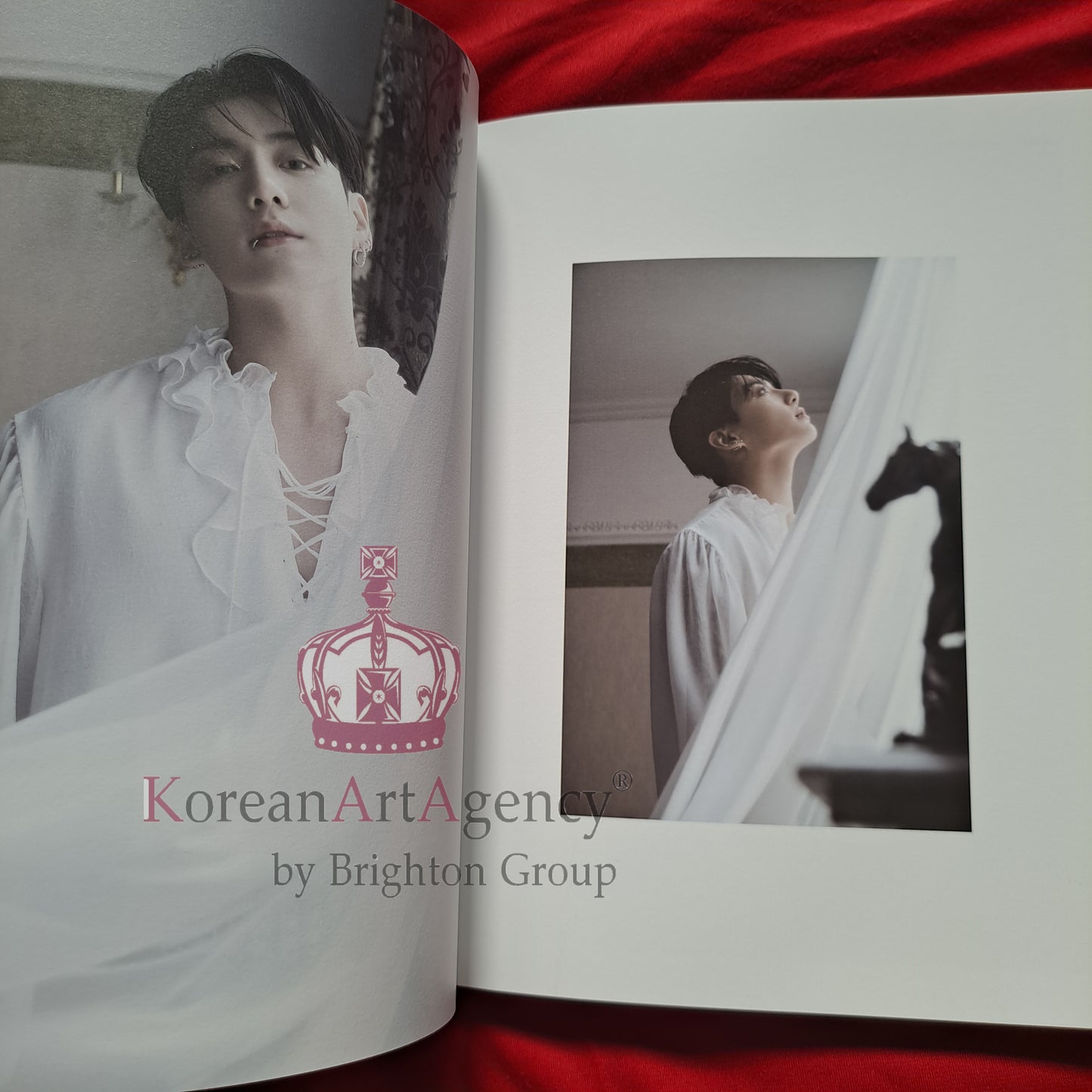BTS Jungkook Photo-Folio Me, Myself, and Jungkook: Time Difference Special 8 Autograph